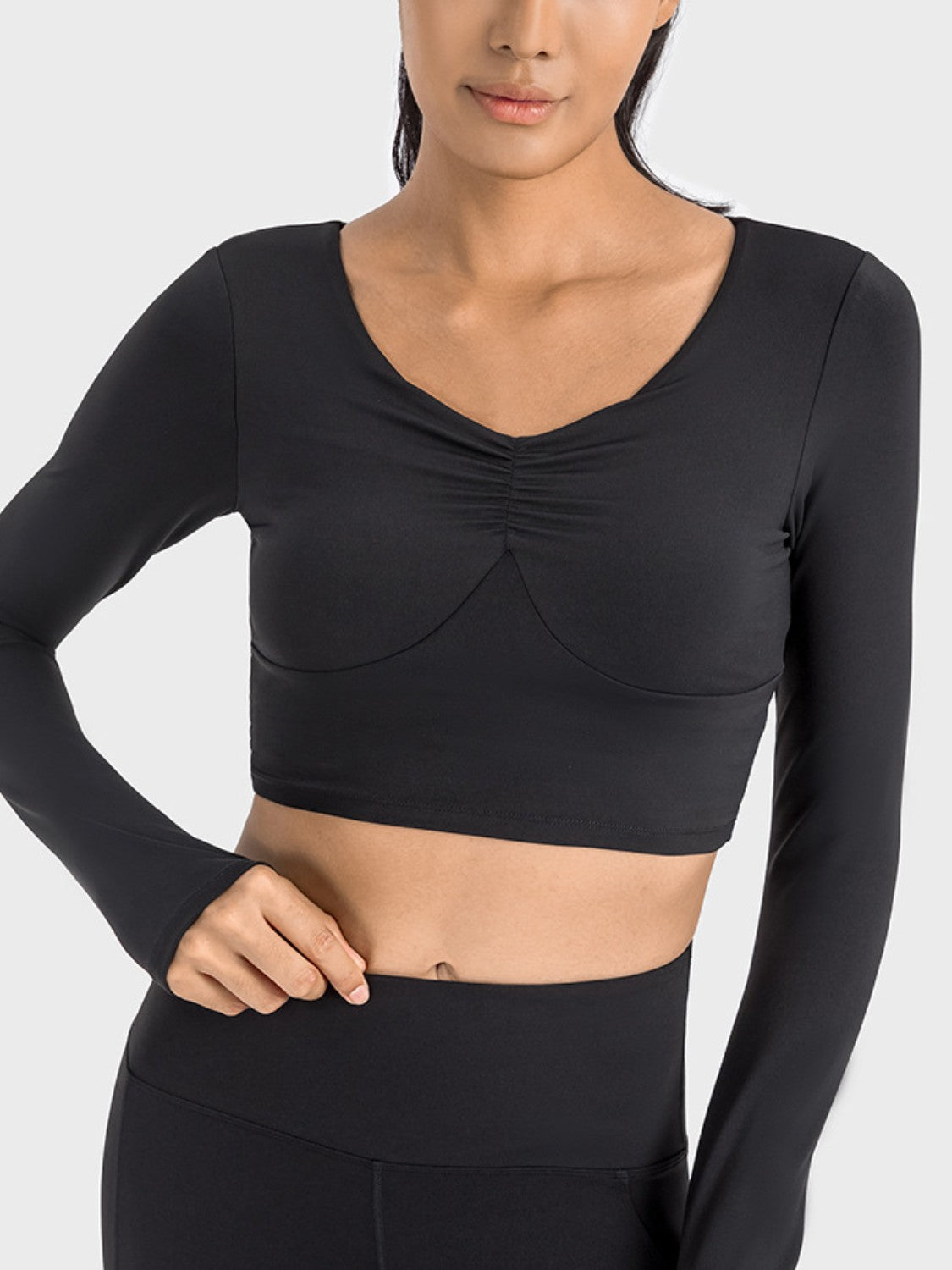 Flawless Fit Ruched Cropped Sports Top - SleekrMe