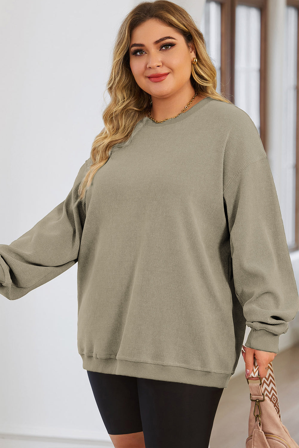 Cozy Luxe Plus Size Round Neck Sweatshirt - SleekrMe