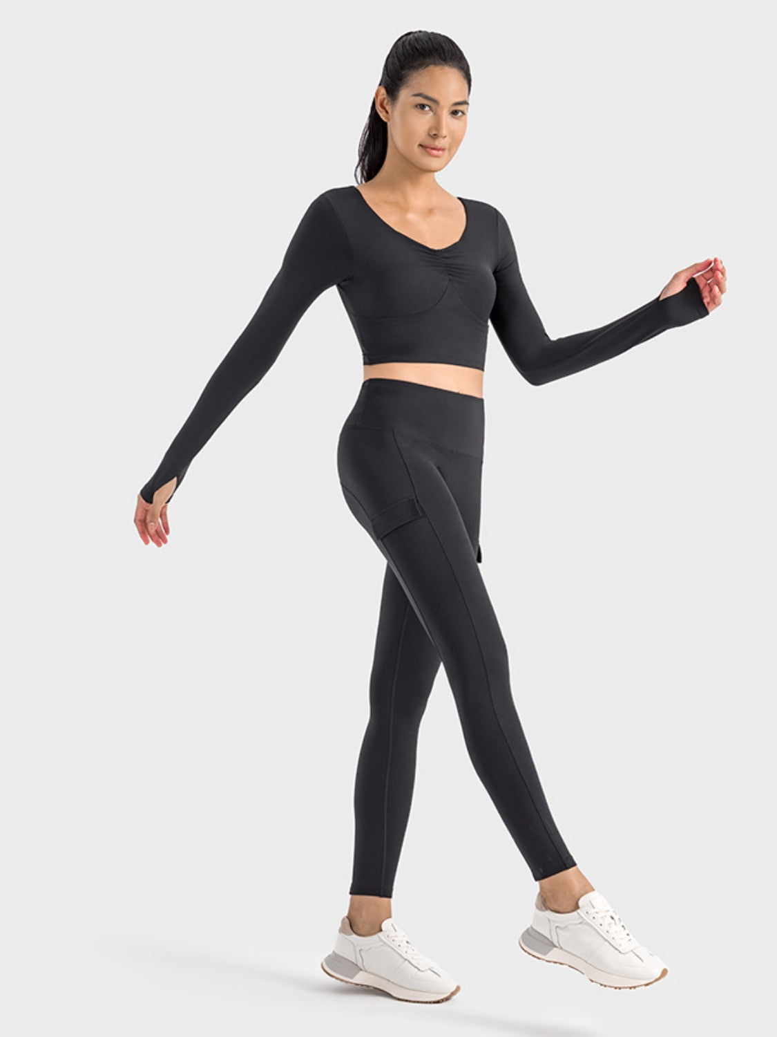 Flawless Fit Ruched Cropped Sports Top - SleekrMe