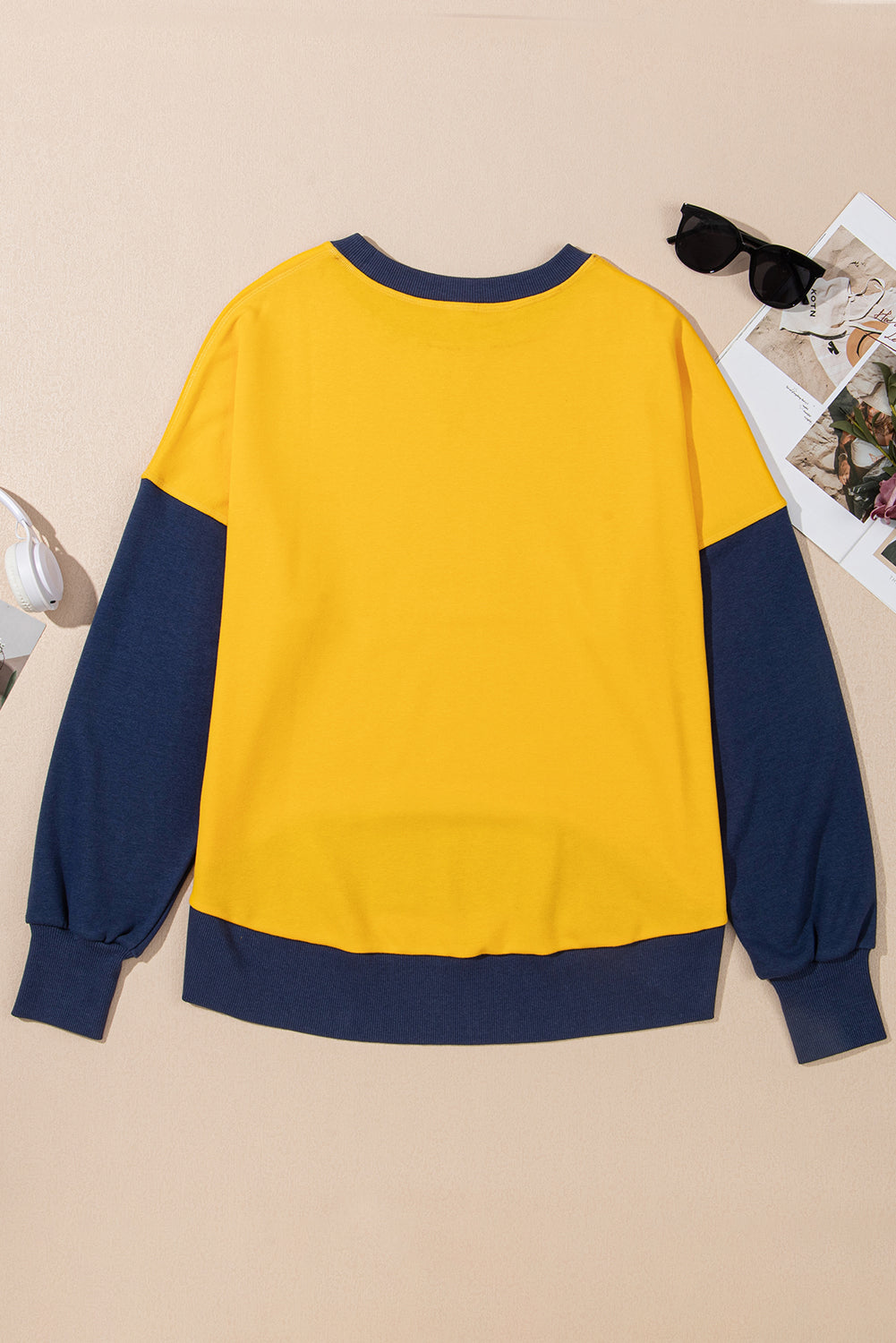 Contrast Chic Round Neck Sweatshirt - SleekrMe